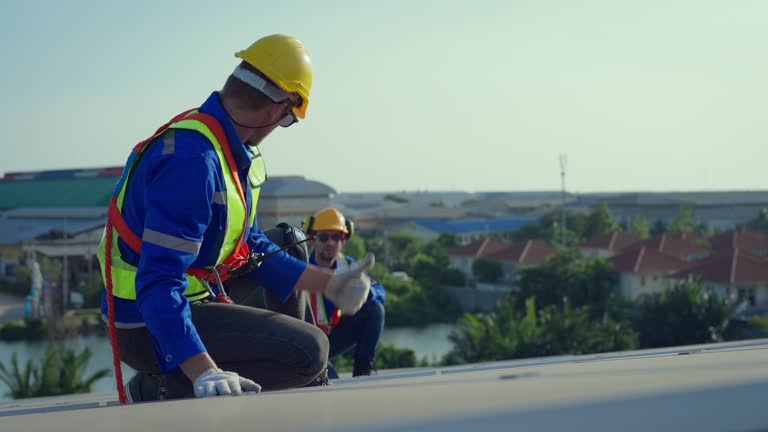 Best Roof Leak Repair  in Pawcatuck, CT